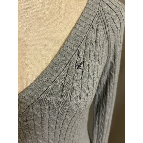 VTG American Eagle Outfitters Womens Sz M Cable Knit V Neck  Gray Sweater Y2K - Picture 3 of 9